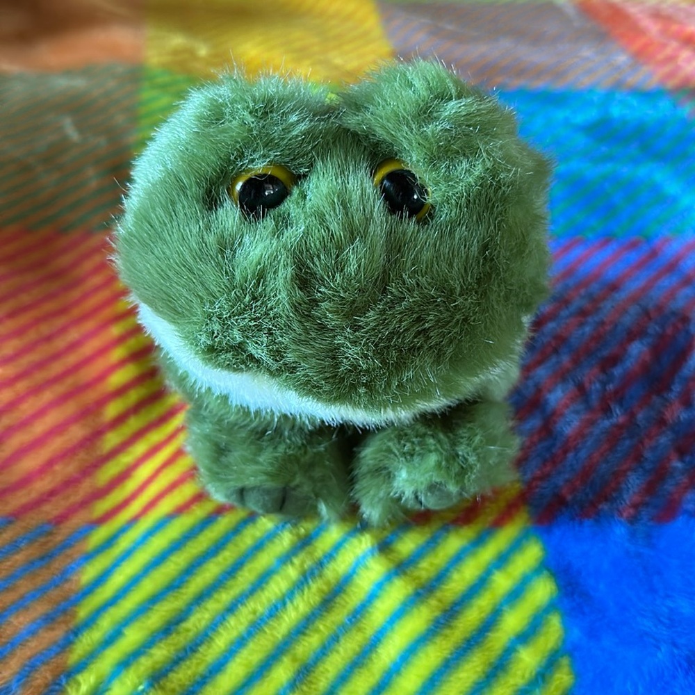 Vintage Swibco Puffkins Lily the Frog